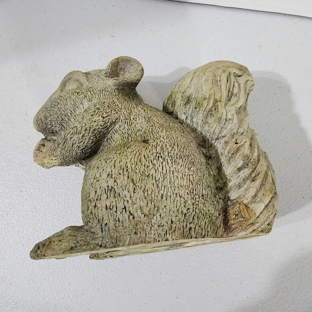Vintage Stone Look Resin Squirrel Figurine Garden Statue Moss Green Decor 5 Inch